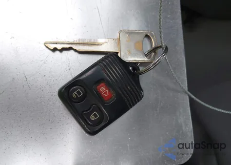 2011 Ford E-350 Super Duty Xlt z USA, uszkodzony, nr VIN 1FBSS3BL1BDA84972